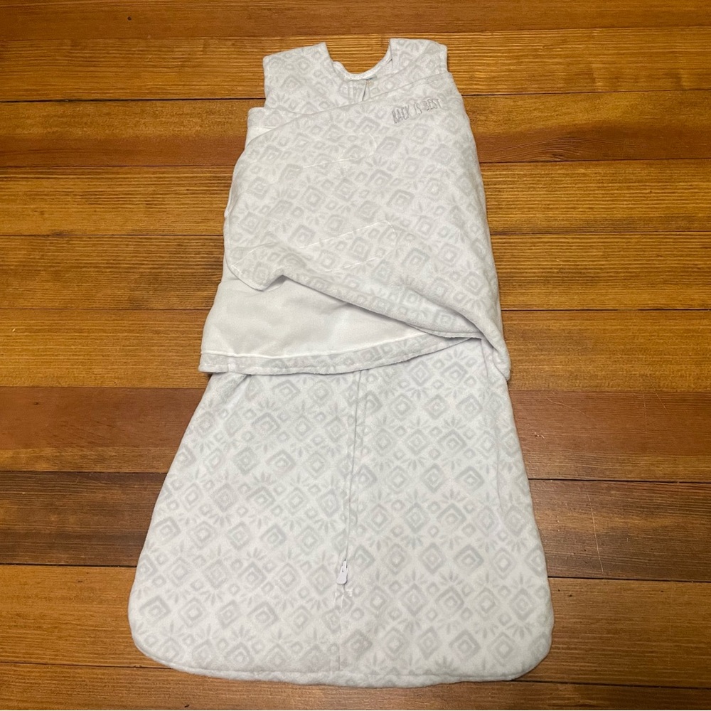 Halo Gray Fleece SleepSack Swaddles Size Small 3-6 Months - Picture 2 of 16